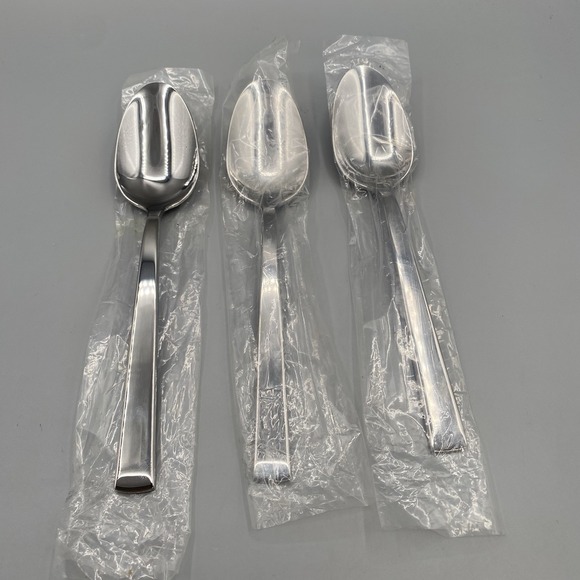 Mikasa Other - Mikasa PINCH Oval Soup Spoons 3pcs Glossy Forged Stainless Place Table 7.75"